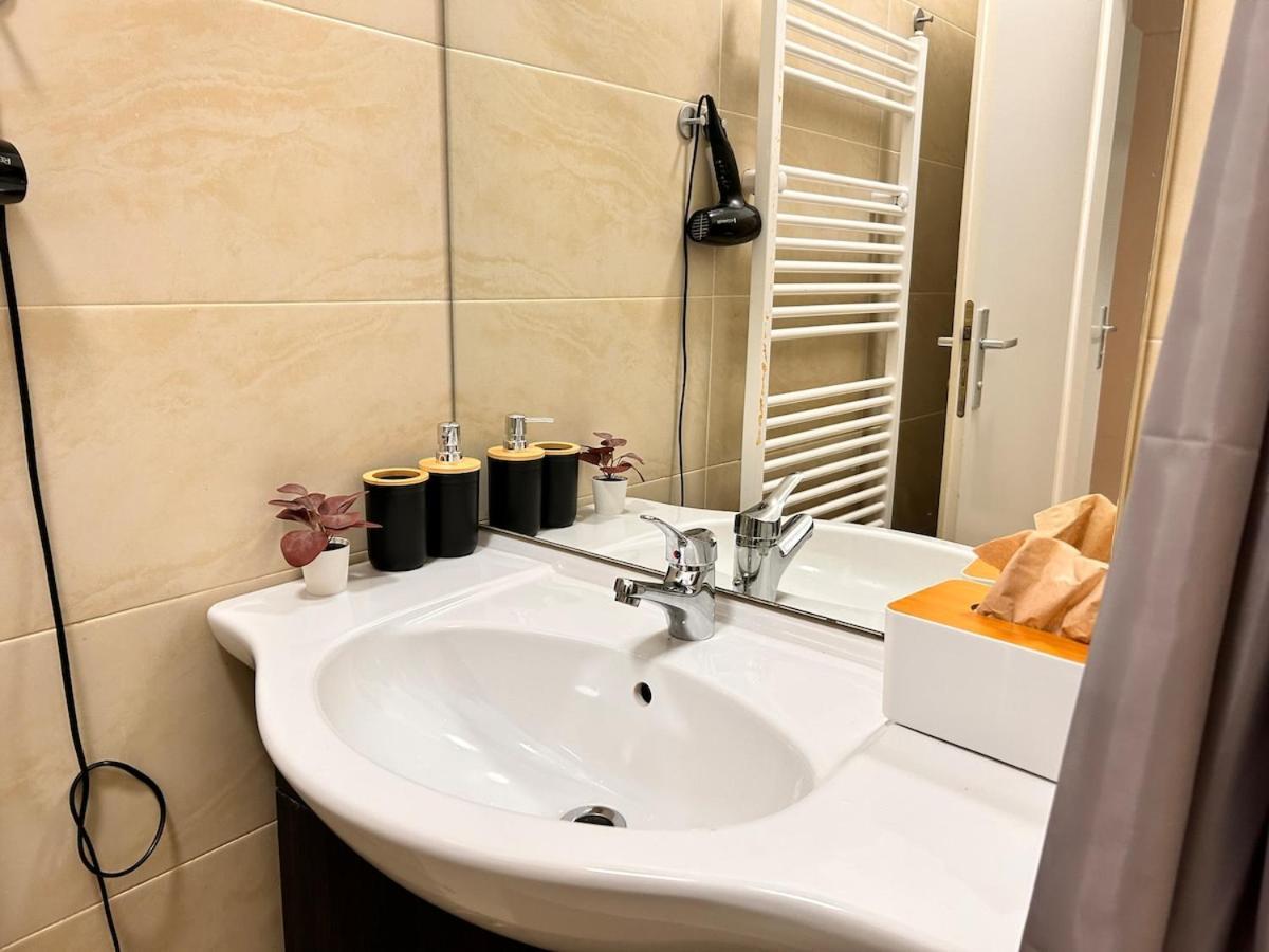 Spacious Central 4-Room Suite For 6 - Near Subway Відень Екстер'єр фото
